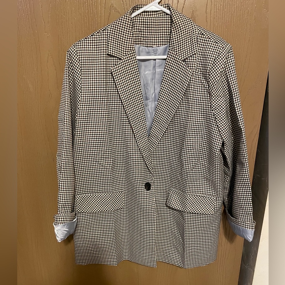 NWOT Large Brown/Light Brown Checked Blazer Shein